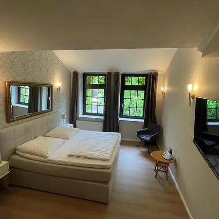 Burg Wegberg Hotel&Eventlocation-3